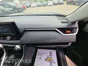 2020 Toyota RAV4 Hybrid LE – miniatura 18
