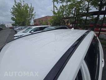 2020 Toyota RAV4 Hybrid LE – miniatura 12