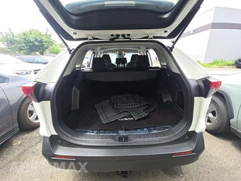 2020 Toyota RAV4 Hybrid LE – miniatura 14