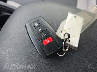 2020 Toyota RAV4 Hybrid XLE - miniatura 8