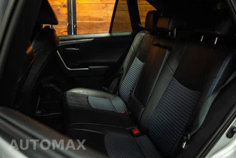 2020 Toyota RAV4 Hybrid XSE - miniatura 11