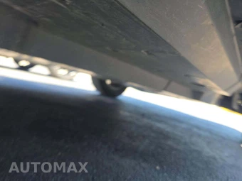 2020 Toyota RAV4 LE – miniatura 7