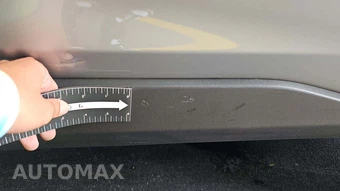 2020 Toyota RAV4 LE - miniatura 31