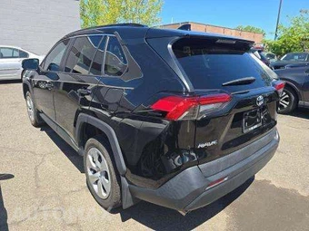 2020 Toyota RAV4 LE - miniatura 2