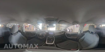 2020 Toyota RAV4 LE - miniatura 7