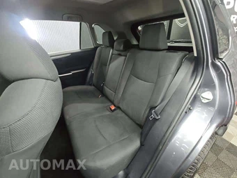 2020 Toyota RAV4 LE – miniatura 10