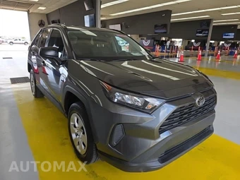 2020 Toyota RAV4 LE - miniatura 3