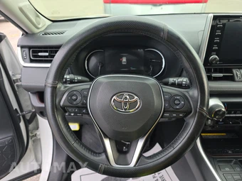 2020 Toyota RAV4 Limited - miniatura 10