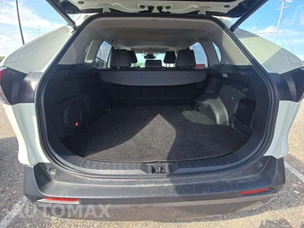 2020 Toyota RAV4 Limited – miniatura 11