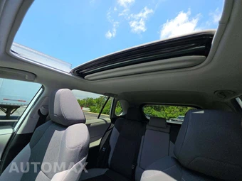 2020 Toyota RAV4 XLE - miniatura 11