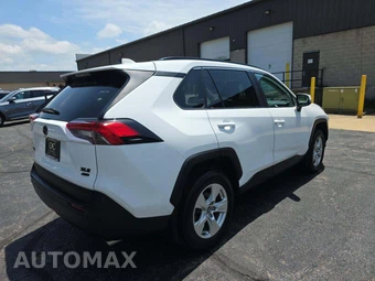 2020 Toyota RAV4 XLE - miniatura 3