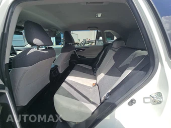 2020 Toyota RAV4 XLE – miniatura 13