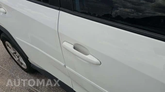 2020 Toyota RAV4 XLE – miniatura 31