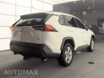 2020 Toyota RAV4 XLE – miniatura 4