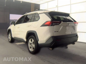 2020 Toyota RAV4 XLE – miniatura 6