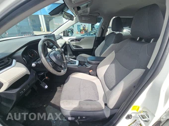 2020 Toyota RAV4 XLE – miniatura 7