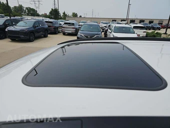 2020 Toyota RAV4 XLE – miniatura 9