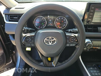 2020 Toyota RAV4 XLE – miniatura 10