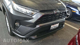 2020 Toyota RAV4 XLE – miniatura 23