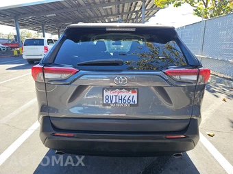 2020 Toyota RAV4 XLE – miniatura 5