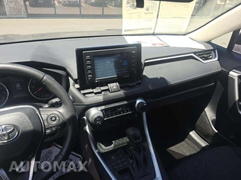 2020 Toyota RAV4 XLE - miniatura 10
