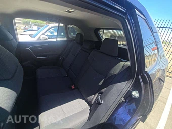 2020 Toyota RAV4 XLE - miniatura 13