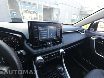 2020 Toyota RAV4 XLE - miniatura 10