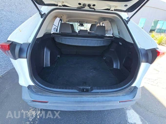 2020 Toyota RAV4 XLE - miniatura 14