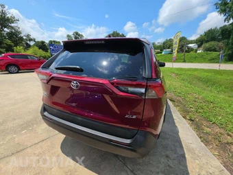 2020 Toyota RAV4 XLE - miniatura 3