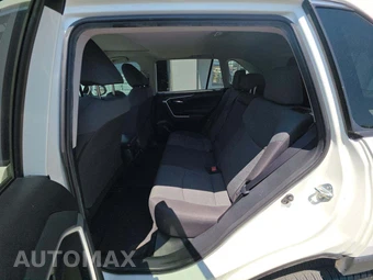 2020 Toyota RAV4 XLE - miniatura 13