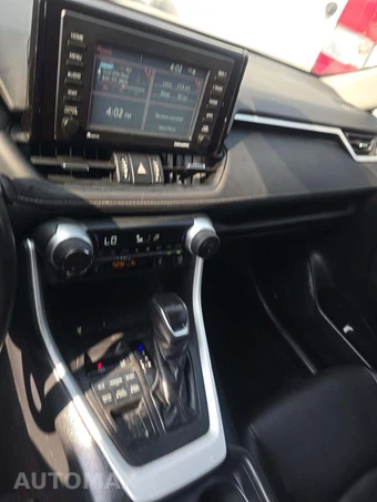 2020 Toyota RAV4 XLE Premium - miniatura 10