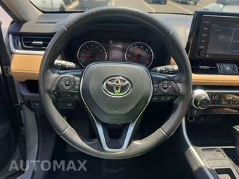 2020 Toyota RAV4 XLE Premium – miniatura 10