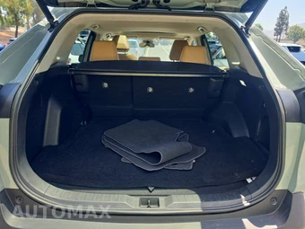2020 Toyota RAV4 XLE Premium – miniatura 16