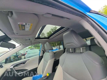 2020 Toyota RAV4 XLE Premium - miniatura 8