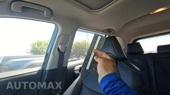 2020 Toyota RAV4 XLE Premium - miniatura 30