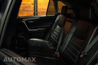 2020 Toyota RAV4 XLE Premium - miniatura 11