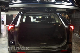 2020 Toyota RAV4 XLE Premium - miniatura 7
