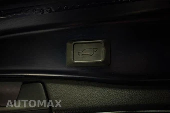 2020 Toyota RAV4 XLE Premium - miniatura 8