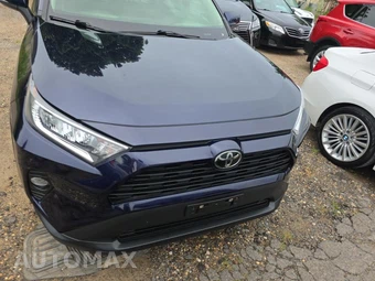2020 Toyota RAV4 XLE Premium – miniatura 2
