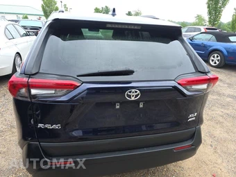 2020 Toyota RAV4 XLE Premium – miniatura 5
