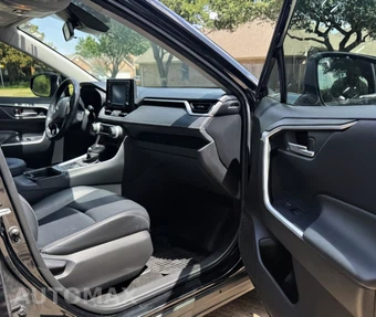2020 Toyota RAV4 XLE Premium - miniatura 29