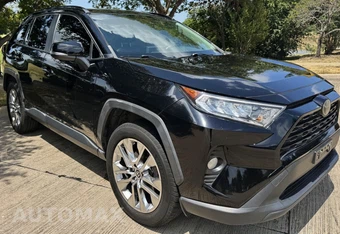 2020 Toyota RAV4 XLE Premium - miniatura 8