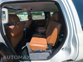 2020 Toyota Sequoia Platinum – miniatura 10