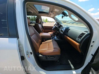 2020 Toyota Sequoia Platinum – miniatura 16