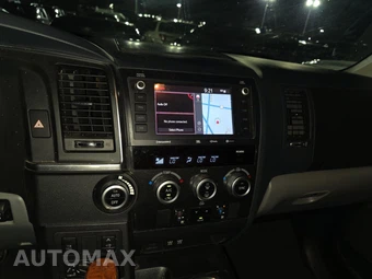 2020 Toyota Sequoia Platinum – miniatura 11