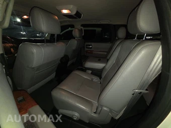 2020 Toyota Sequoia Platinum – miniatura 13