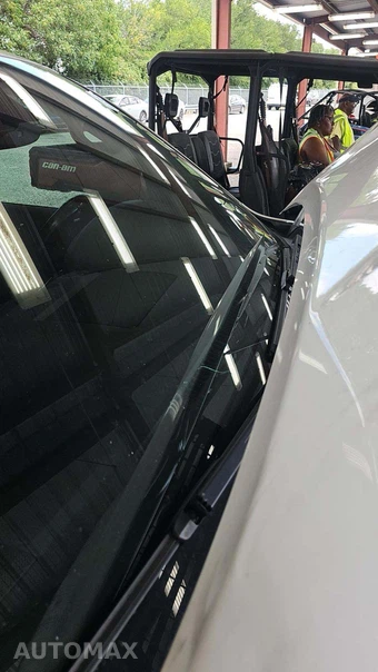 2020 Toyota Sequoia Platinum – miniatura 25