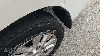 2020 Toyota Sequoia Platinum – miniatura 27