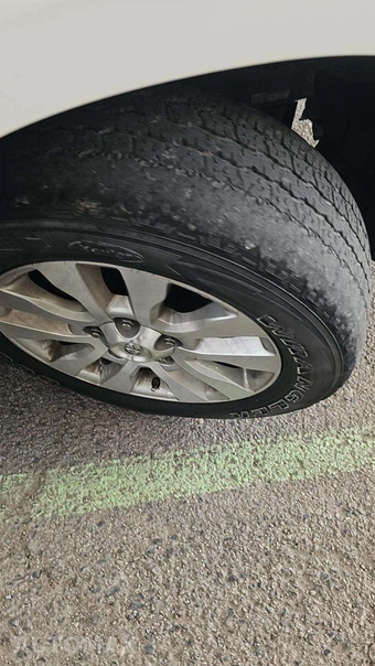 2020 Toyota Sequoia Platinum – miniatura 28