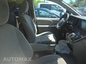 2020 Toyota Sienna L 7-Passenger 119.3" WB - miniatura 8